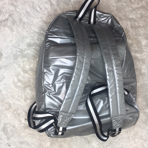 Wild and Free backpack - Picture 2 of 5